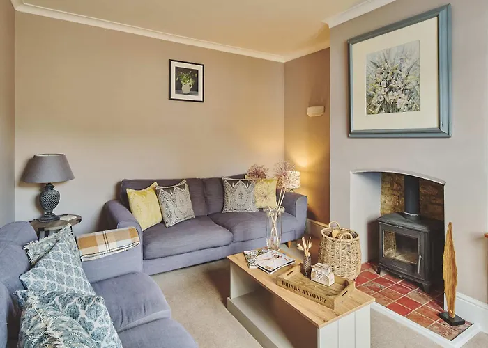 Rathbone Cottage